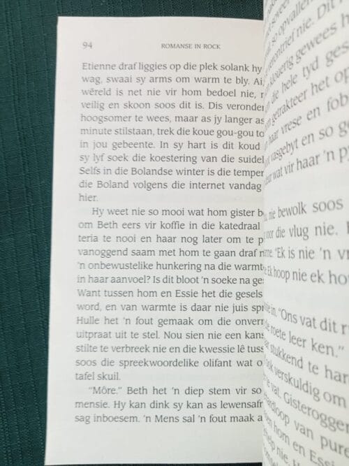 Romanse In Rock – Marlé Cloete secondhand book