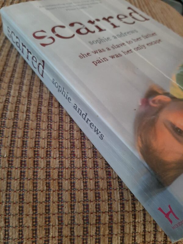 Scarred – Sophie Andrews secondhand book