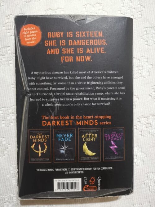 The Darkest Minds – Alexandra Bracken secondhand book