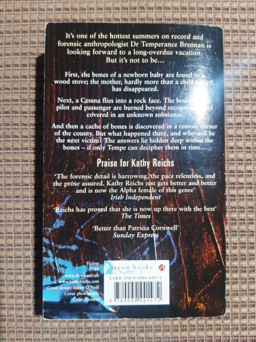 Bare Bones – Kathy Reichs secondhand book