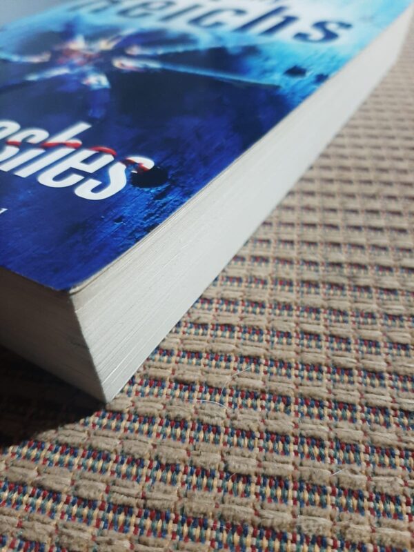 Bones to ashes – Kathy Reichs secondhand book
