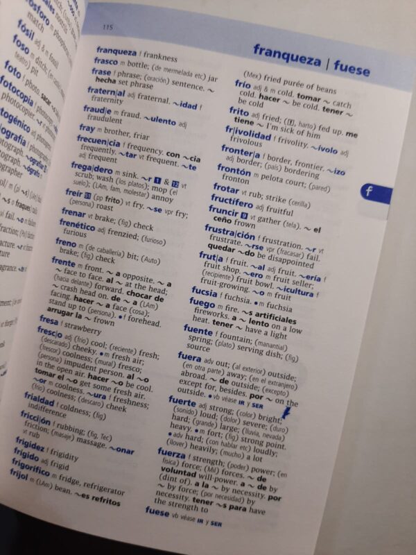 Oxford Colour Spanish Dictionary Plus