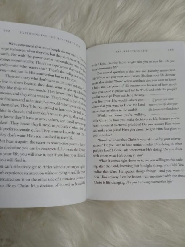 Experiencing the Resurrection – Henry and Melvin Blackberry secondhand book