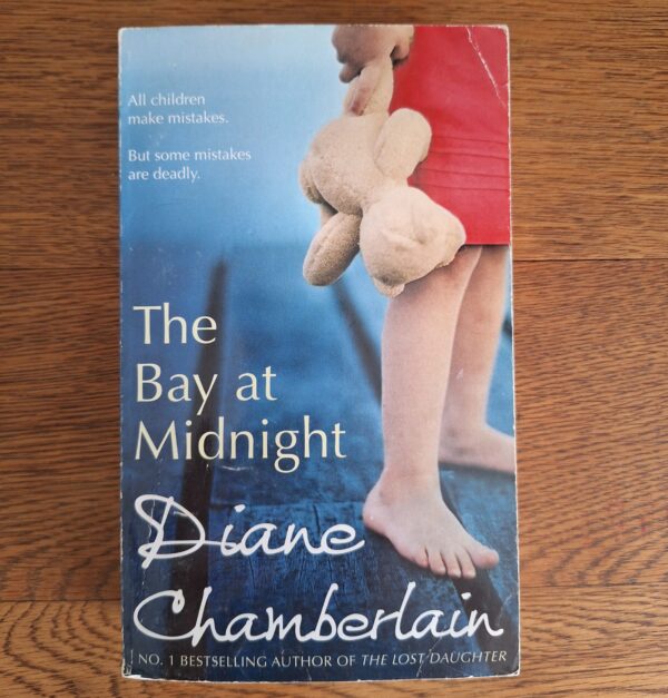 The Bay At Midnight – Diane Chamberlain secondhand book