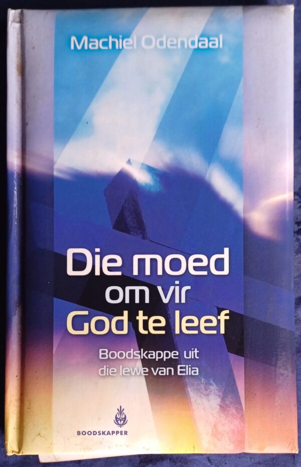 Die moed om vir God te leef - Machiel Odendaal Die moed om vir God te leef - Machiel Odendaal. This is a used book.