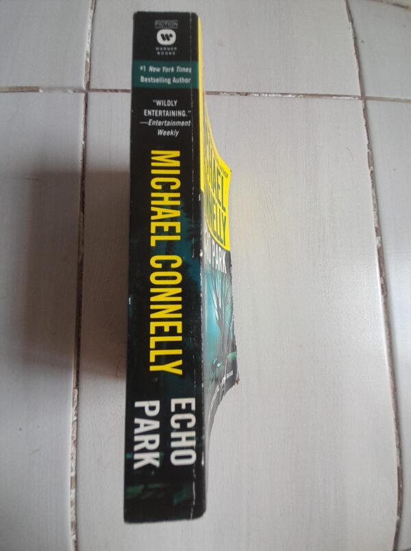 Echo Park - Micheal Connelly
