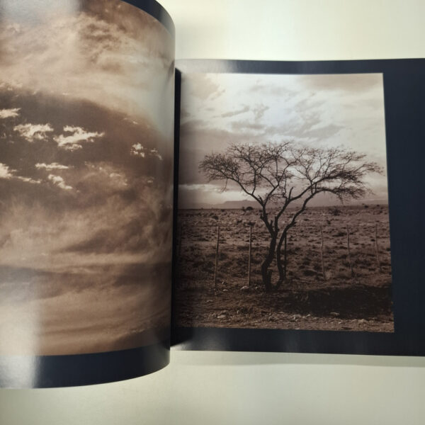 Karoo Pastoraal Fotografiese Essay - Tom Burgers **SIGNED**