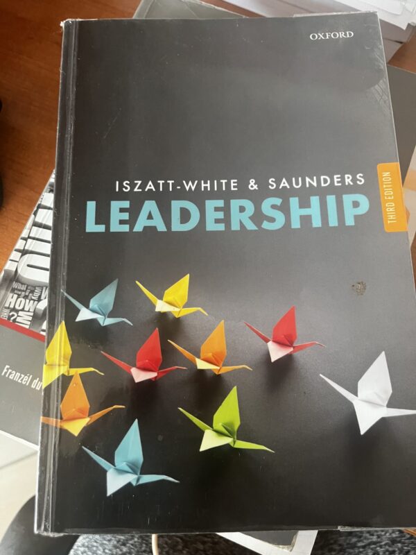 Leadership – Iszatt-White, Saunders secondhand book