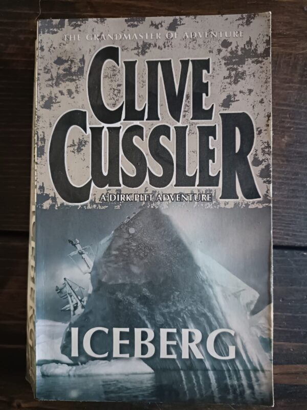 Iceberg - Clive Cussler