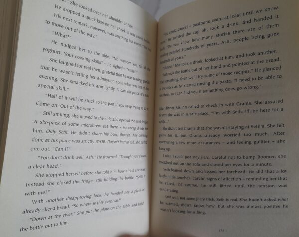 Wicked Lovely – Melissa Marr secondhand book