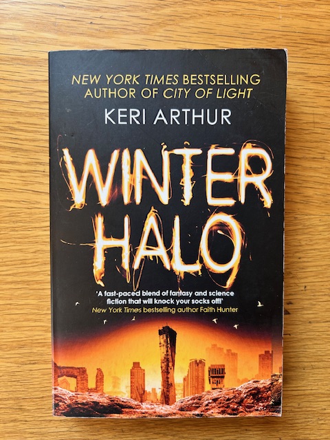 Winter Halo - Keri Arthur