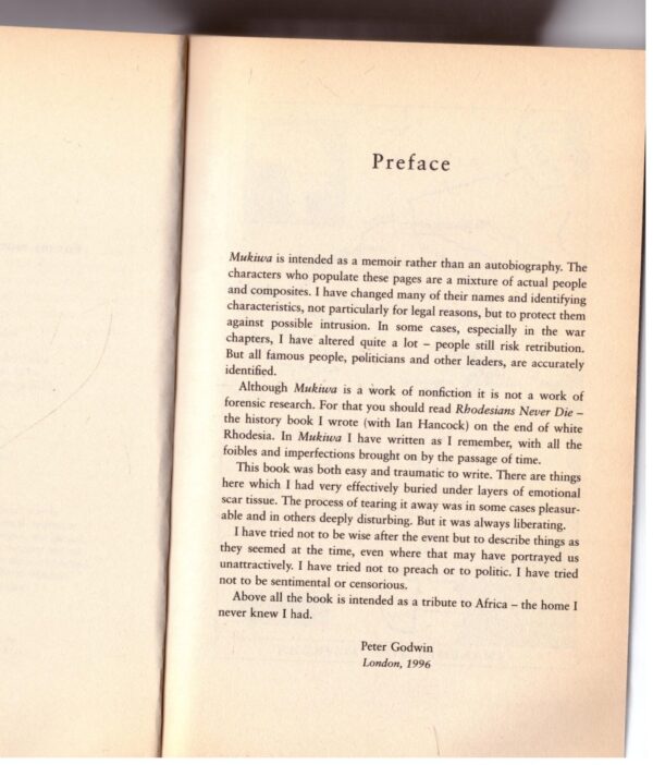Mukiwa: A White Boy In Africa - Peter Godwin