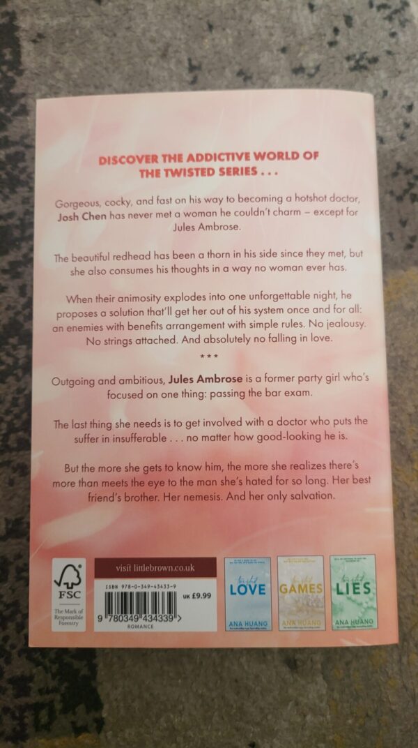 Twisted Hate – Ana Huang secondhand book