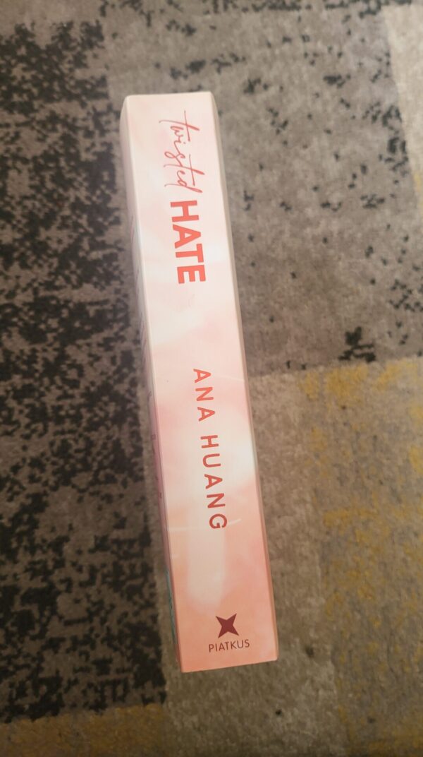 Twisted Hate – Ana Huang secondhand book