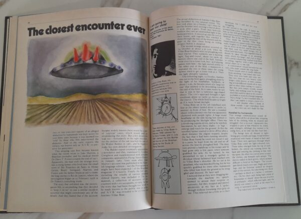 The UFO Casebook - Peter Brookesmith