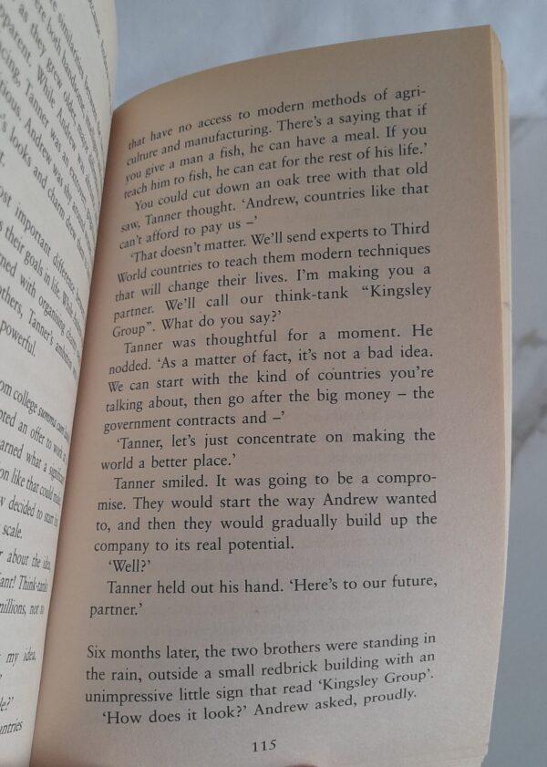 Are You Afraid Of The Dark? – Sidney Sheldon secondhand book