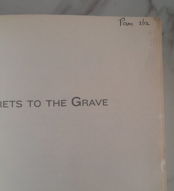 Secrets To The Grave – Tami Hoag secondhand book