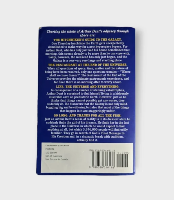 2ec066 The Hitchhiker’s Guide To The Galaxy – Douglas Adams secondhand book