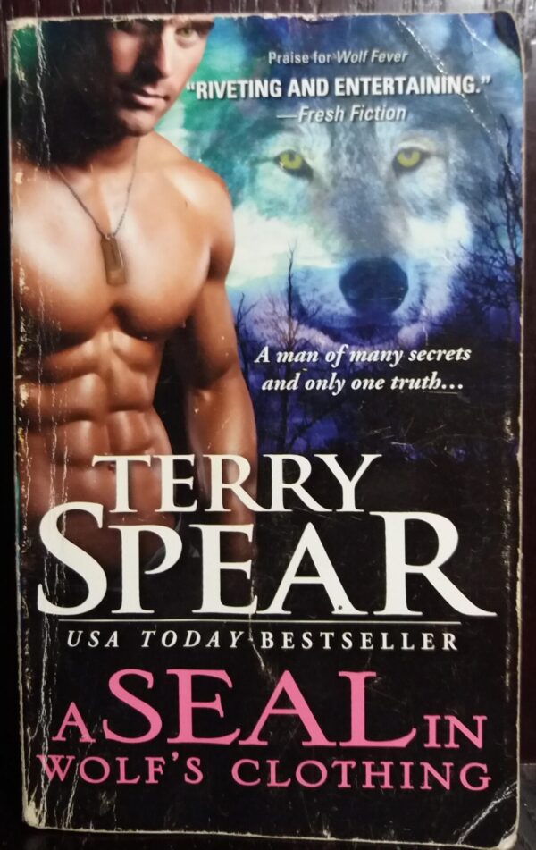 A Seal In Wolf's Clothing - Terry Spear