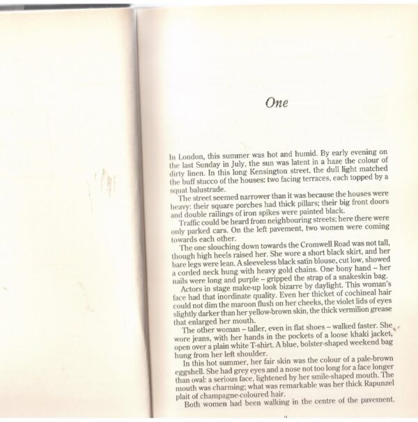 Bluebeard’s Room — Emma Cave secondhand book