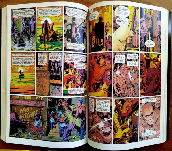 Watchmen - Alan Moore & Dave Gibbons