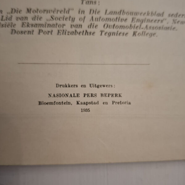 Suid-Afrikaanse Motorterme (Afrikaans-Engels, Engels-Afrikaans) En Motorhandboek – Van Sandwyk, MC secondhand book