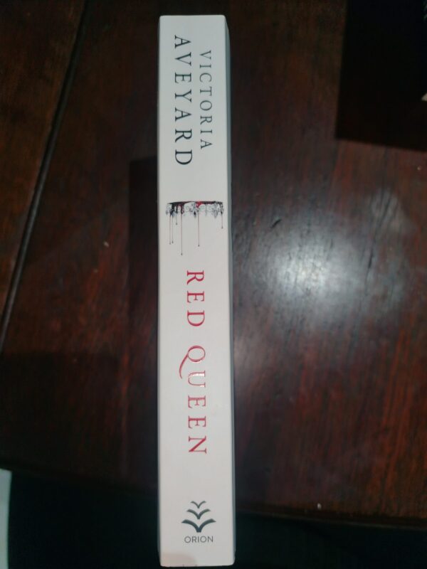 Red Queen – Victoria Aveyard secondhand book
