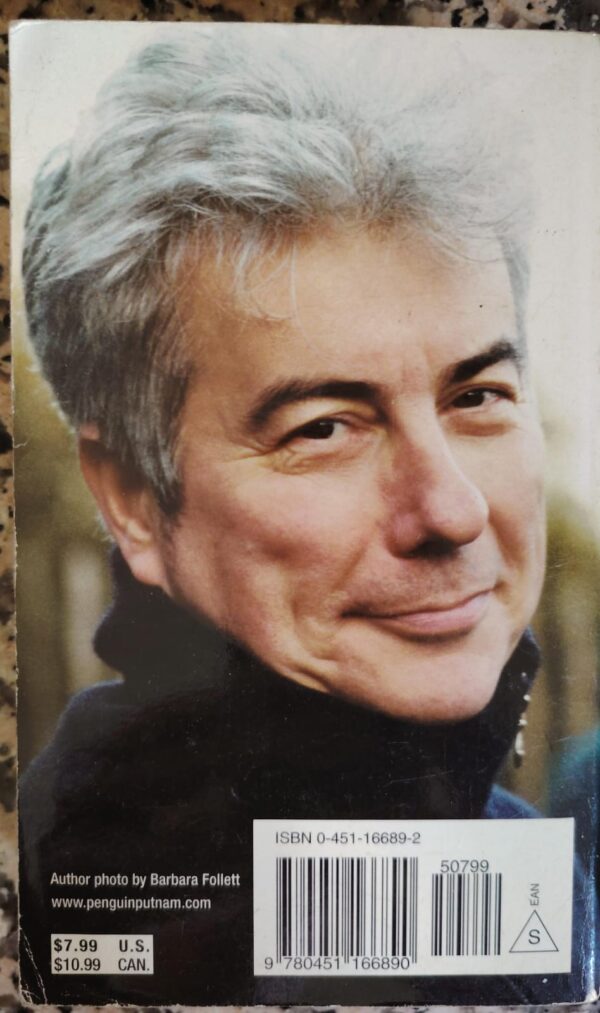 The Pillars Of The Earth – Ken Follett secondhand book
