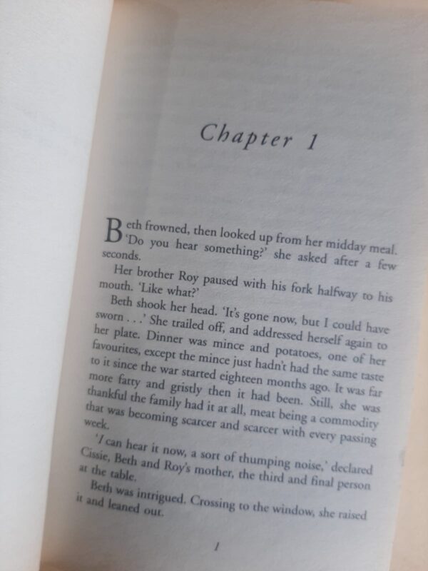 Arrows Of Desire - Emma Blair