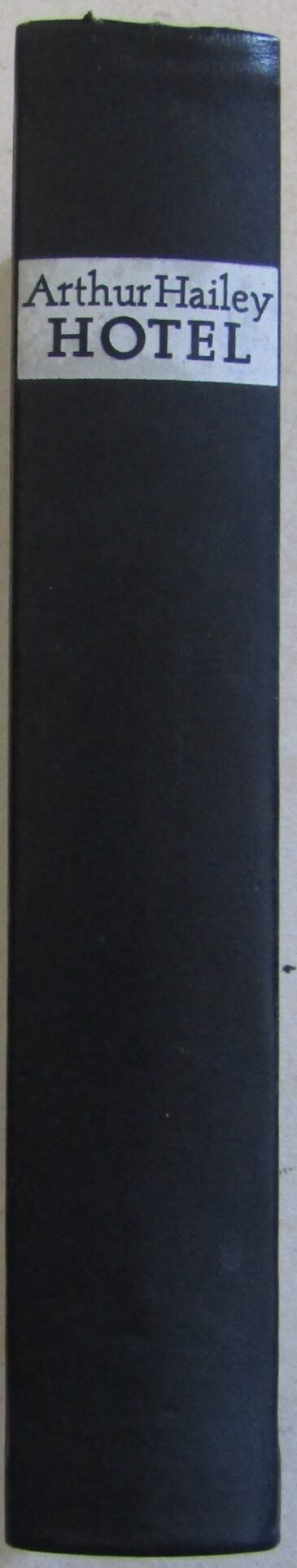 Hotel – Arthur Hailey (German) secondhand book