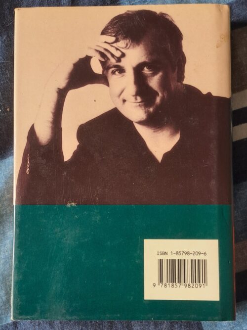 Life, The Universe And Everything – Douglas Adams secondhand book
