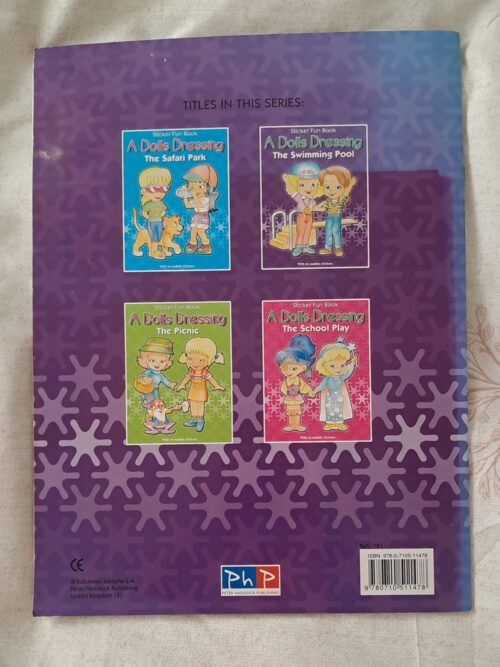 A Dolls Dressing The Swimming Pool – Ediciones Saldaña secondhand book