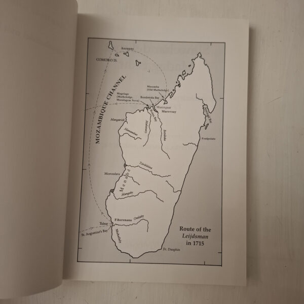 20250924_192016 Slave Trade With Madagascar | Slawehandel Met Madagaskar – Piet Westra, James C. Armstrong. secondhand book