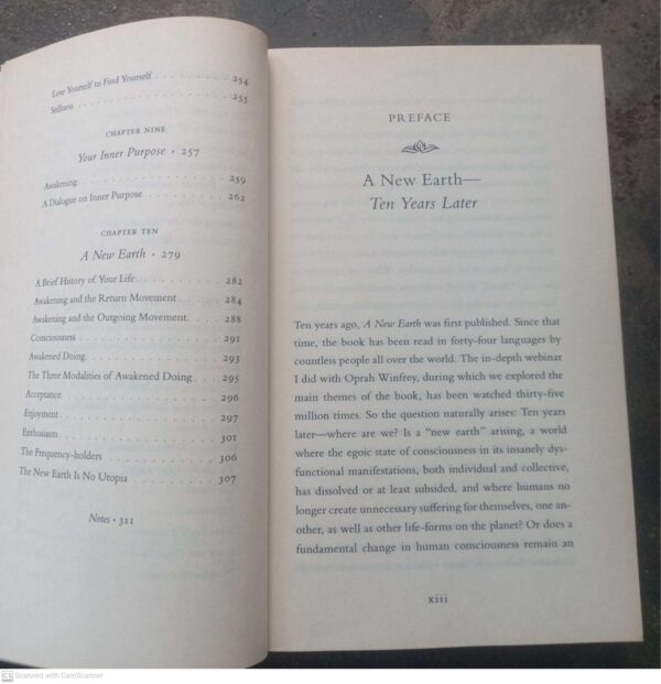 A New Earth: Awakening To Your Life’s Purpose — Eckhart Tolle secondhand book
