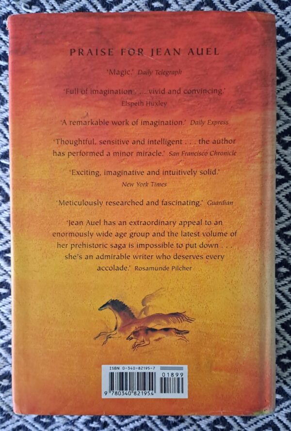 The Shelters Of Stone – Jean M. Auel secondhand book