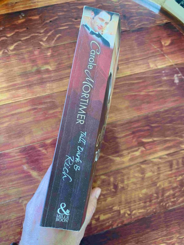 Tall, Dark & Rich – Carole Mortimer secondhand book
