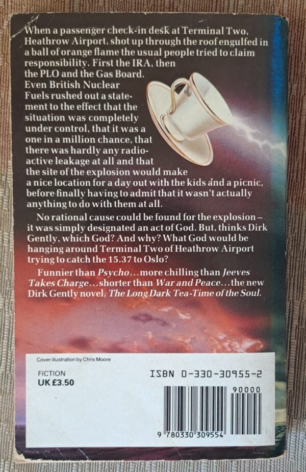 The Long Dark Tea-Time Of The Soul – Douglas Adams secondhand book