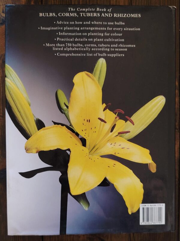 The Complete Book Of Bulbs – Brian Mathew, Philip Swindells secondhand book