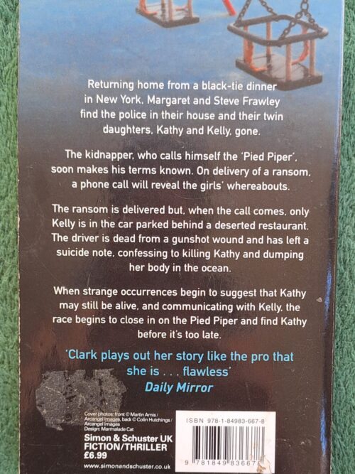 Two Little Girls In Blue – Mary Higgins Clark secondhand book