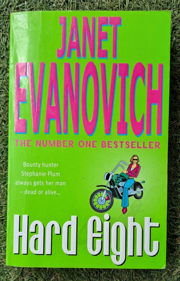 Hard Eight – Janet Evanovich secondhand book