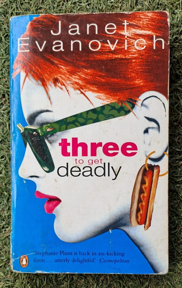 Three To Get Deadly - Janet Evanovich Three To Get Deadly – Janet Evanovich secondhand book