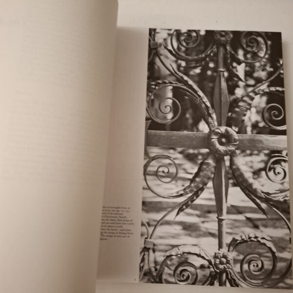 Cast Iron Decoration: A world Survey – E. Graeme Robertson; Joan Robertson secondhand book