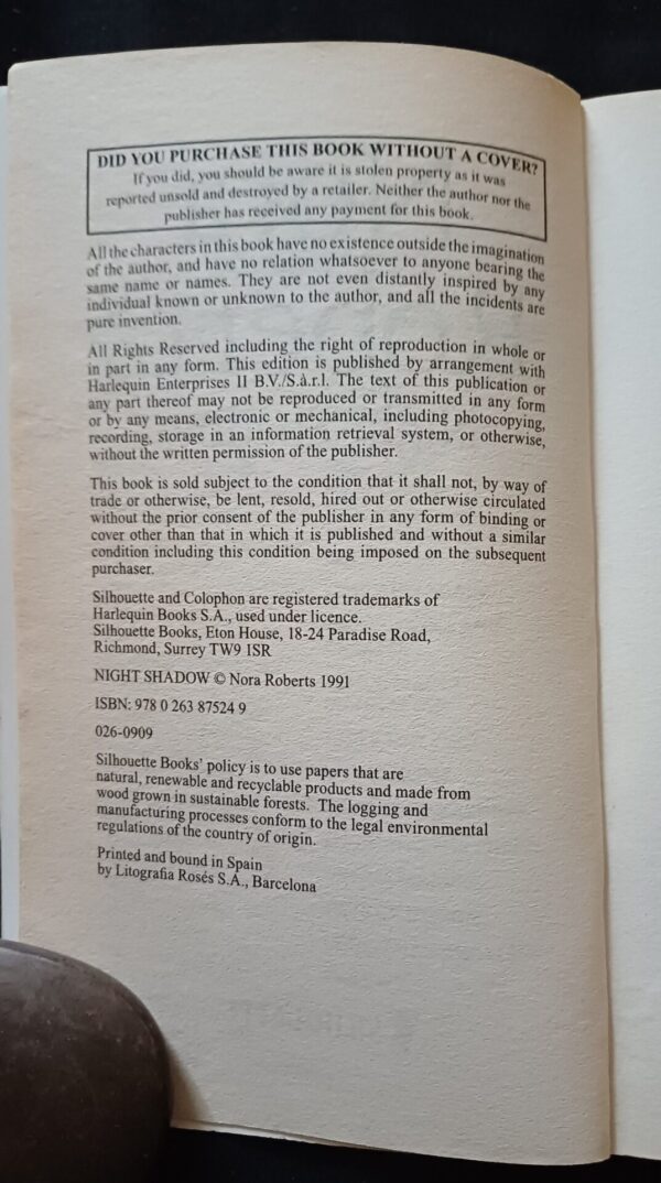 Night Shadow – Nora Roberts secondhand book