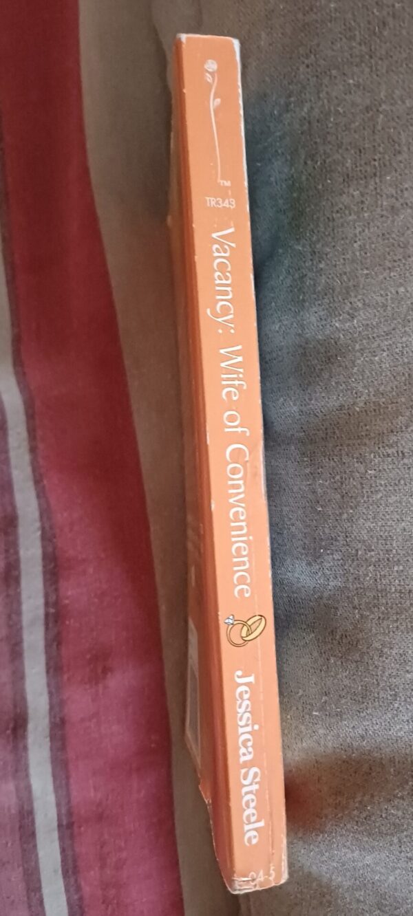 Wife Of Convenience – Jessica Steele secondhand book