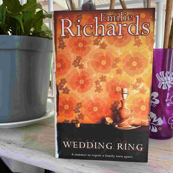 Wedding Ring - Emilie Richards Wedding Ring – Emilie Richards secondhand book