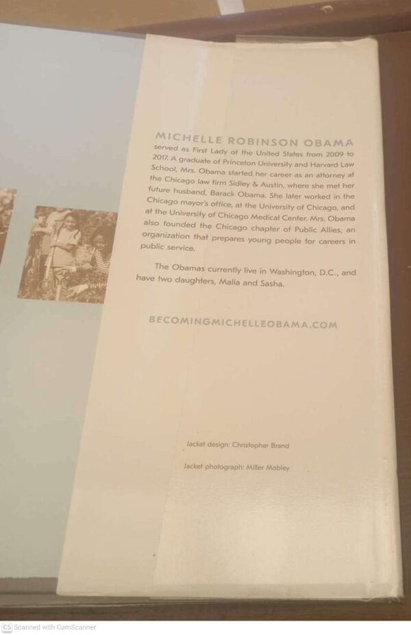 Becoming — Michelle Obama secondhand book