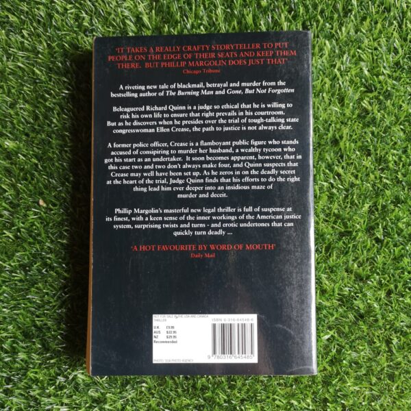 The Undertaker’s Widow – Phillip M. Margolin secondhand book