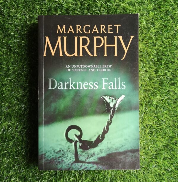 Darkness Falls – Margaret Murphy secondhand book