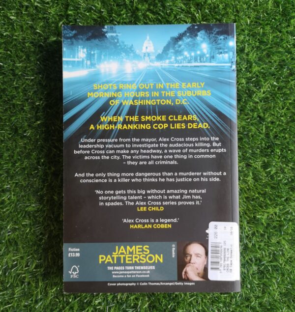 Cross The Line – James Patterson secondhand book