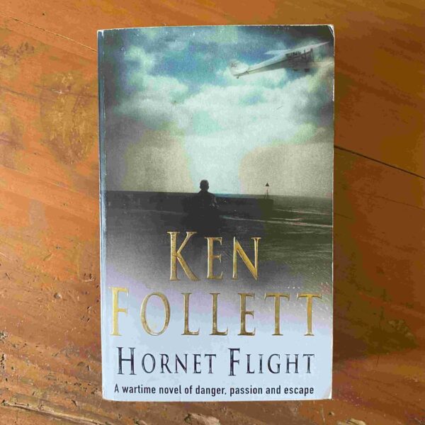Hornet Flight – Ken Follett secondhand book